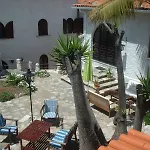 卡萨陶瑞亚酒店 招待所